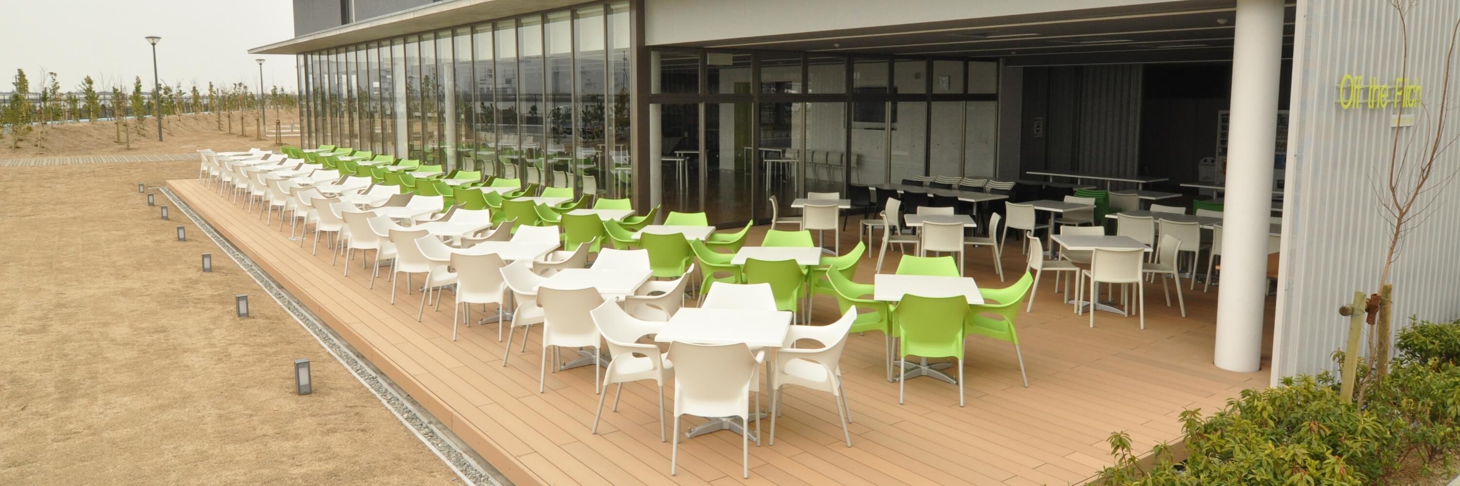 Restaurant terrace